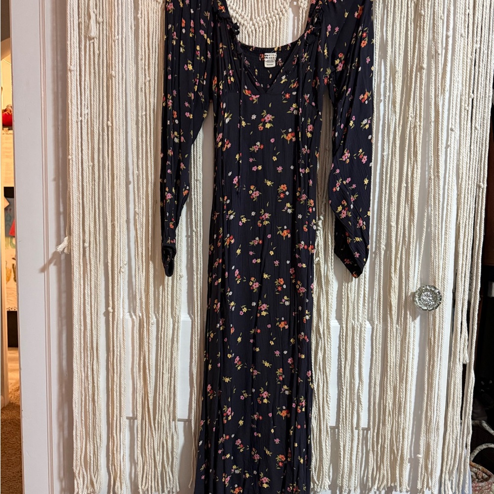 Billabong Floral Long Sleeve Dress